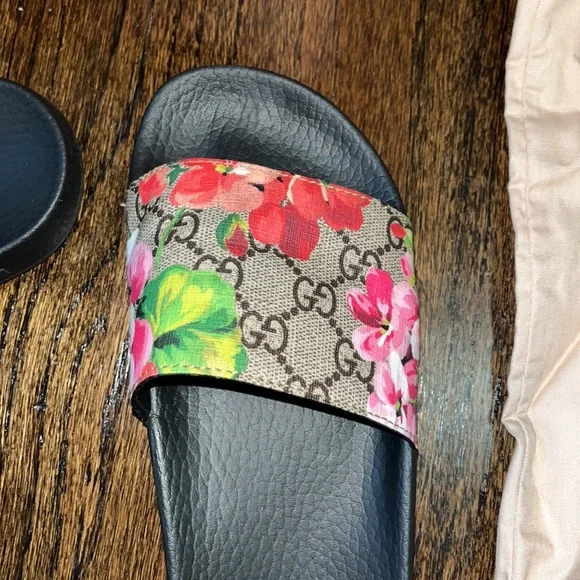 Gucci bloom slides - Picture 11 of 16